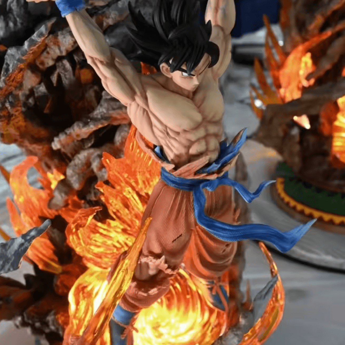 Spirit Bomb Masterpiece - Goku Figurine