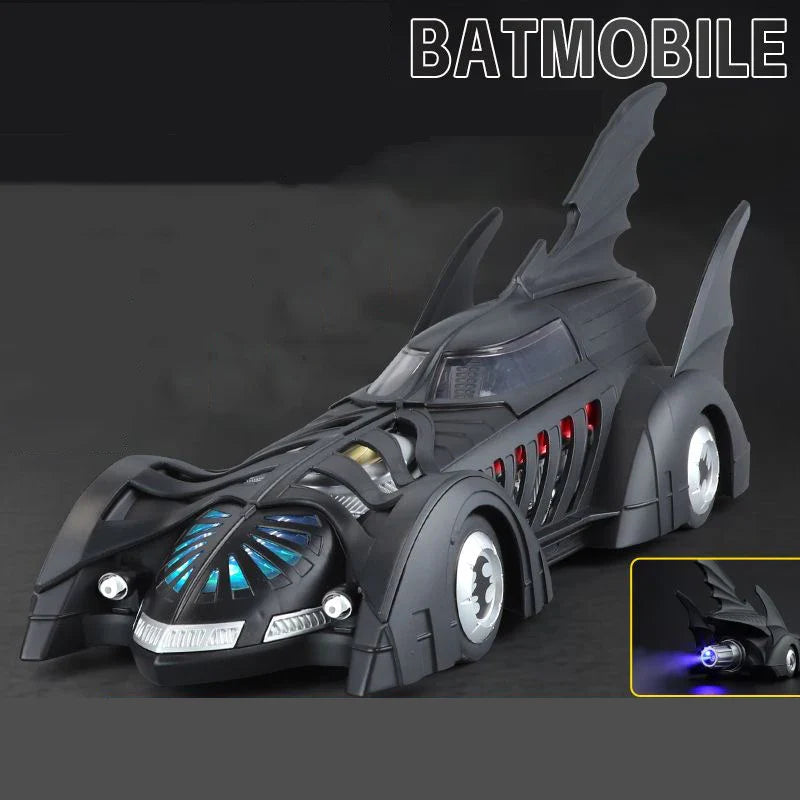 1/18 Classic Batman Movies Car 2008 Batmobile Alloy Diecast Metal Toy Race Car Model Sound Light Kids Gifts