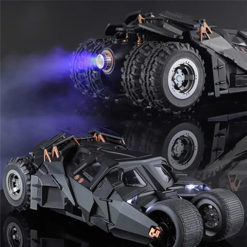 1/18 Classic Batman Movies Car 2008 Batmobile Alloy Diecast Metal Toy Race Car Model Sound Light Kids Gifts