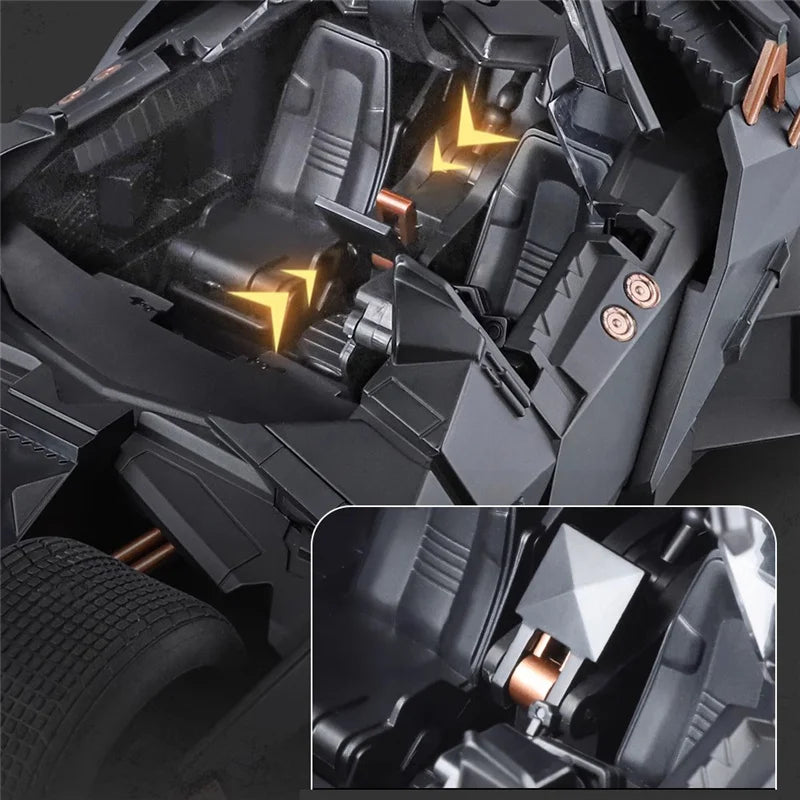 1/18 Classic Batman Movies Car 2008 Batmobile Alloy Diecast Metal Toy Race Car Model Sound Light Kids Gifts