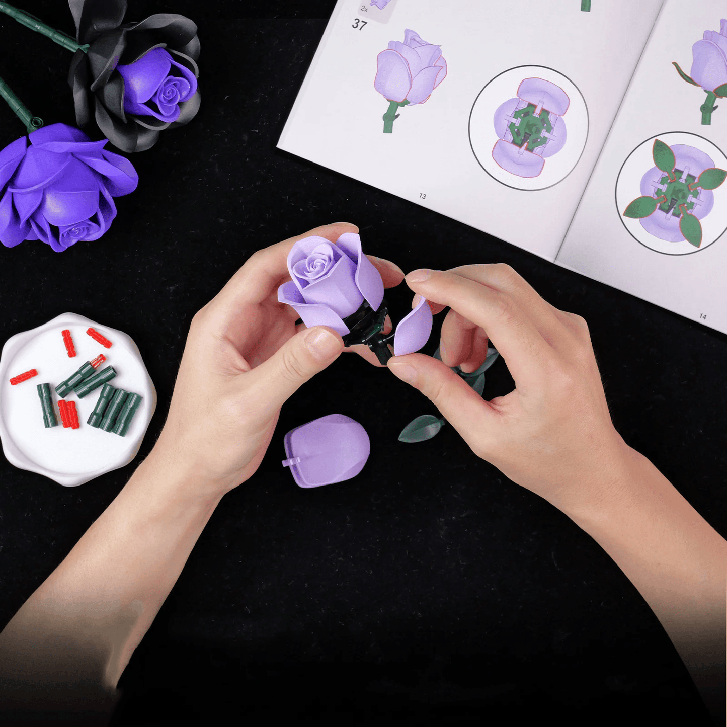 Purple Rose Bouquet Building Blocks Set