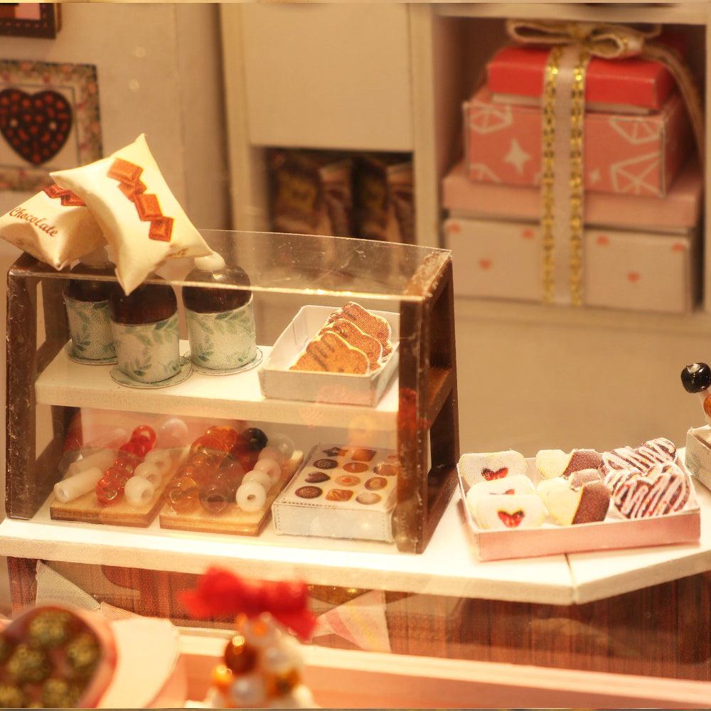 DIY Dollhouse Kit (Cocoa's Wonderful ldea)