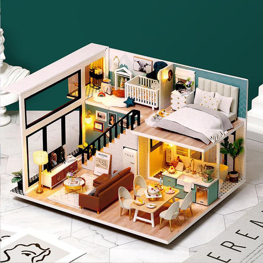 DIY Dollhouse Kit (Comfortable Life)