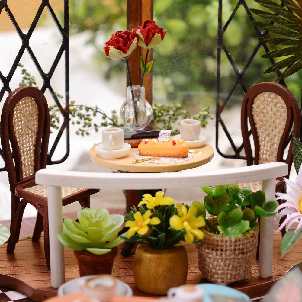 DIY Dollhouse Kit (Garden Cafe)