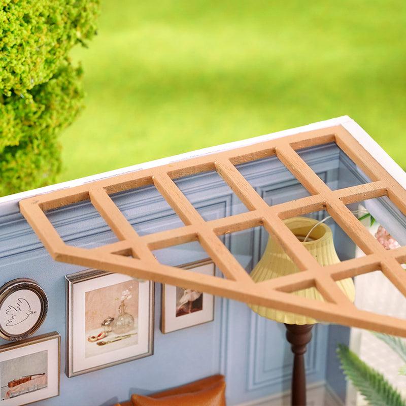 DIY Dollhouse Kit (Warm Moment)