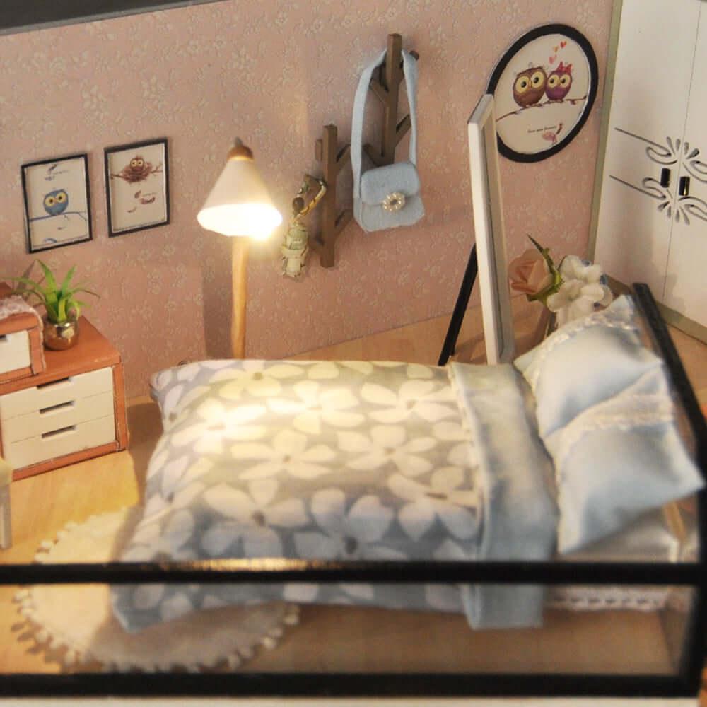 DIY Dollhouse Kit ( Yuko Microdream)