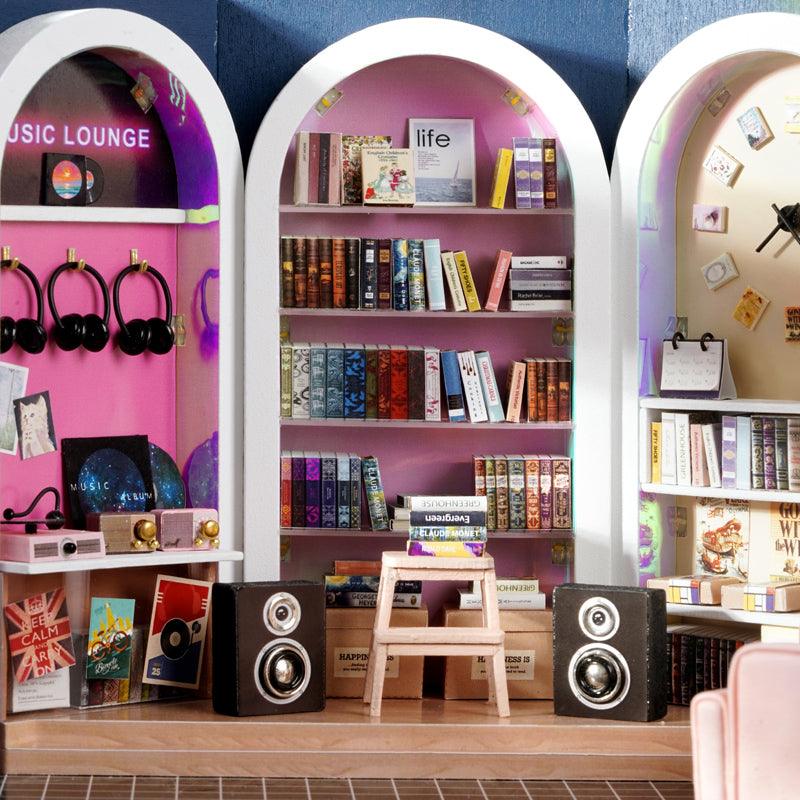 Dollhouse Kit (Book Cafe)
