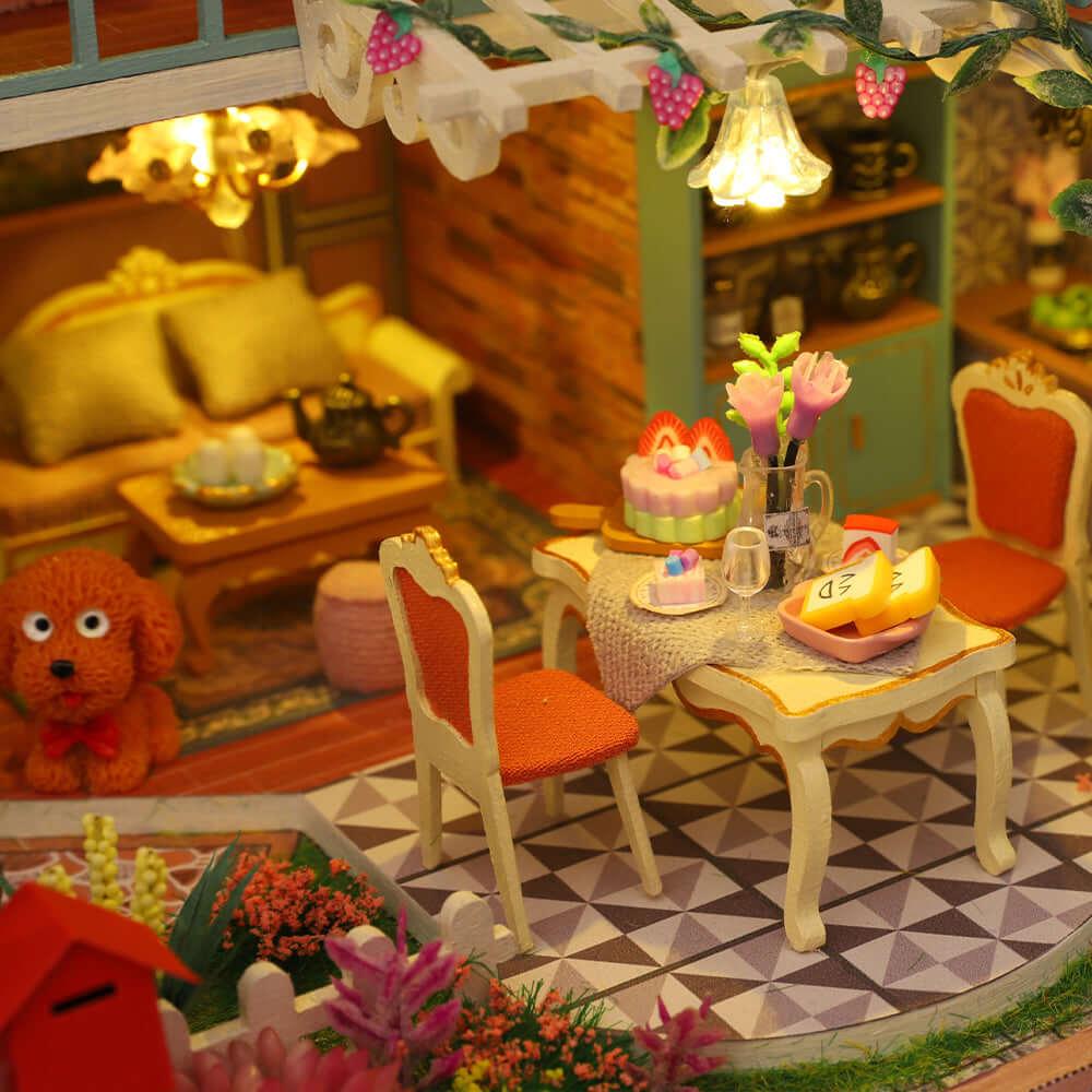 Tropical Jungle Resort Miniature DIY Kit